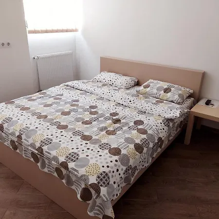 In Апартаменты